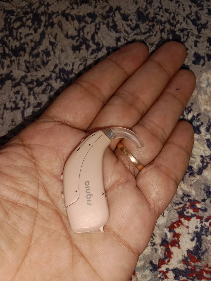 Hearing aid signia 2