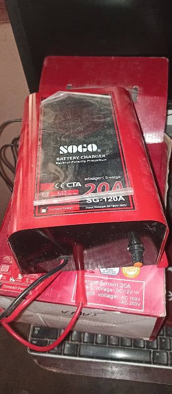 12 Volt sogo 20Amp Battery Charger Condition Like New 5