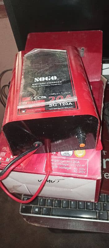 12 Volt sogo 20Amp Battery Charger Condition Like New 6