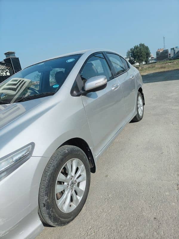 Honda City Aspire 1.5 2014 Model For Sale 5