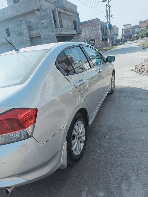 Honda City Aspire 1.5 2014 Model For Sale 12