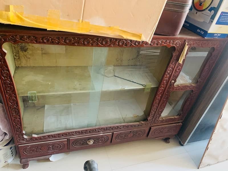 Antique Hardcrafted showcase 4