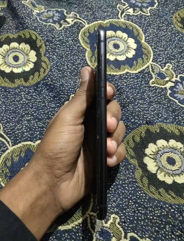 Motorola Z4 (6GB/128GB) Urgent Sale 4