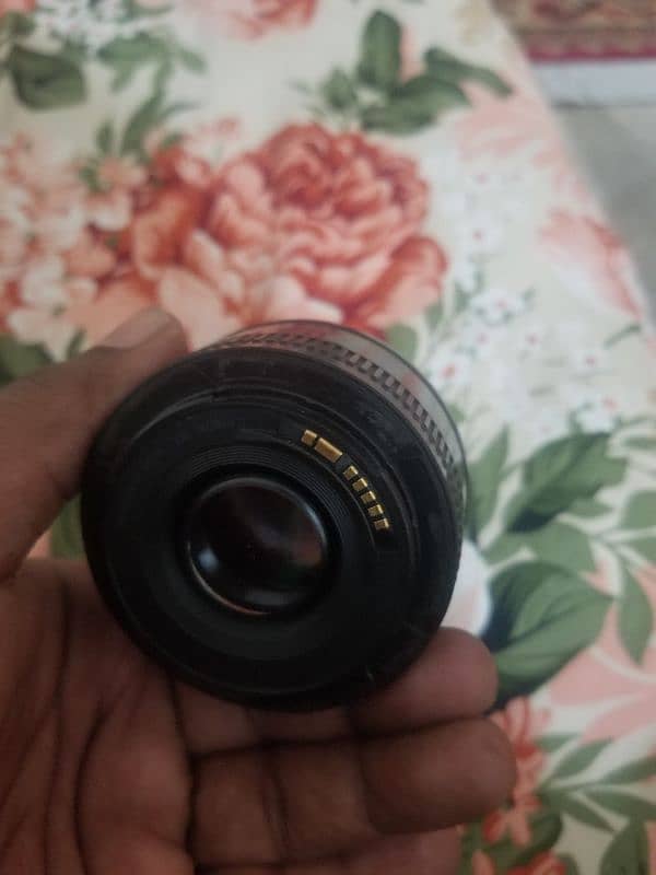 canon 50mm lense price 15000rs only call 03310009836 0