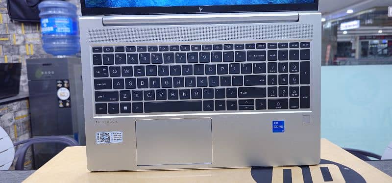 Hp Elitebook 650 G10 i5 13th generation 1