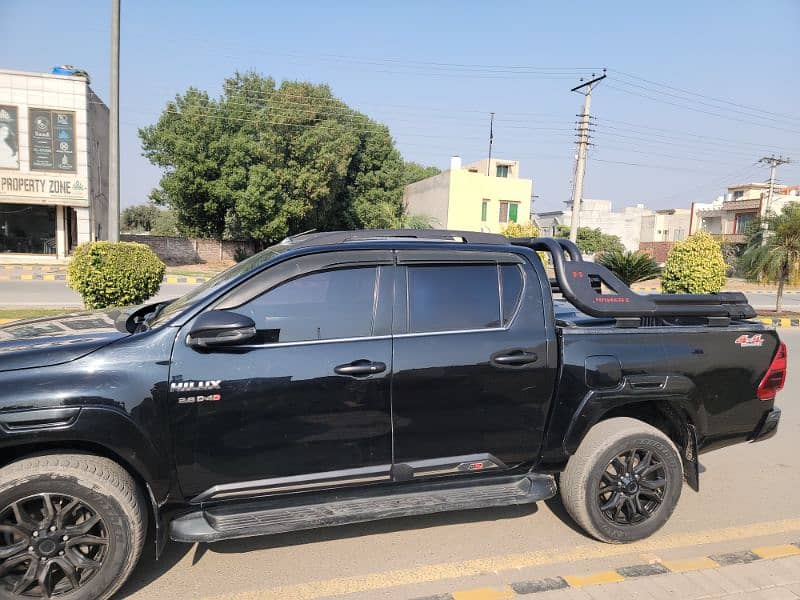 Toyota Hilux 2019 6