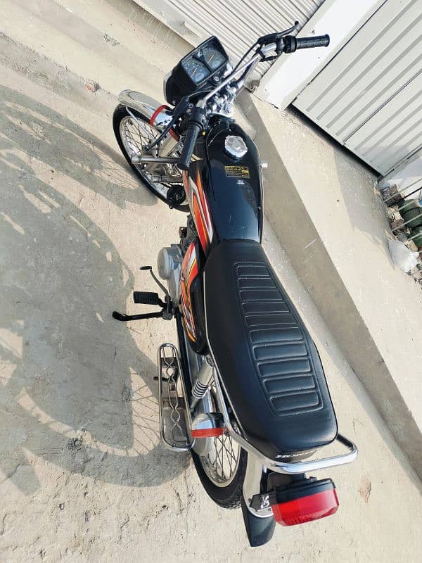 Honda 125 Fresh Condition 5