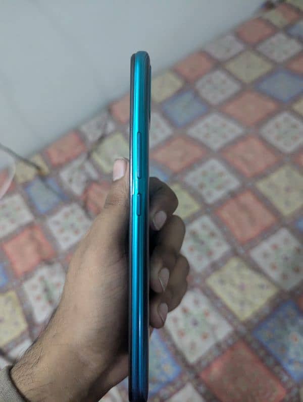 Infinix smart 5 Sea green 9/10 4