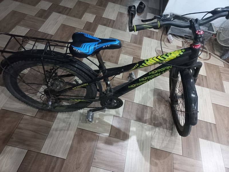 21 speed Gear Bicycle for sale 1