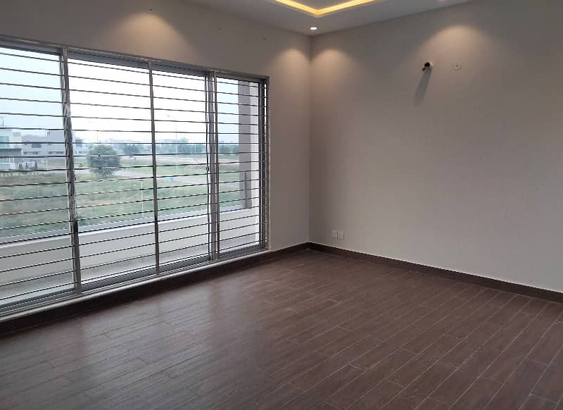 1 Kanal Upper Portion For Rent In DHA Phase 4,Block CC, Lahore. 5