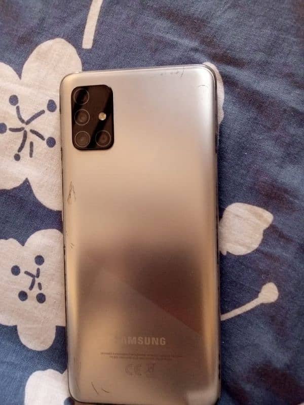 Samsung A51 4