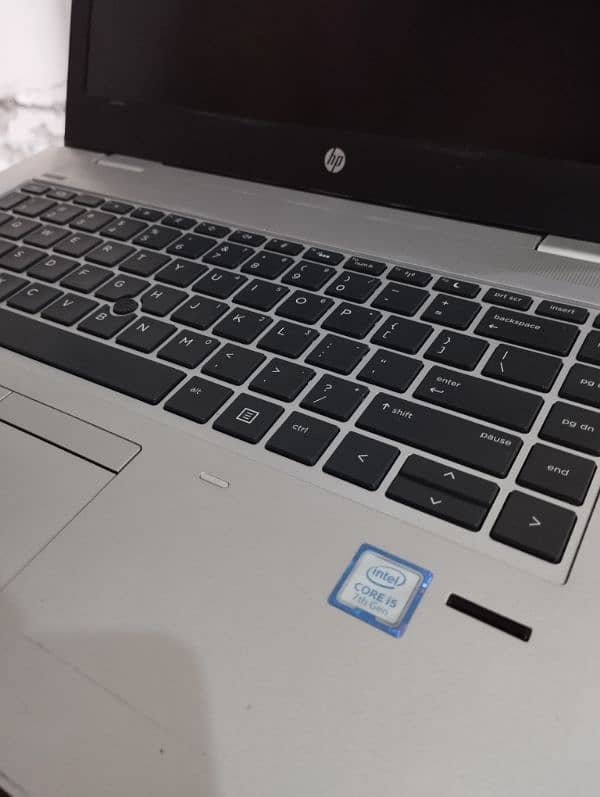 Hp i5 7th Gen laptop 6