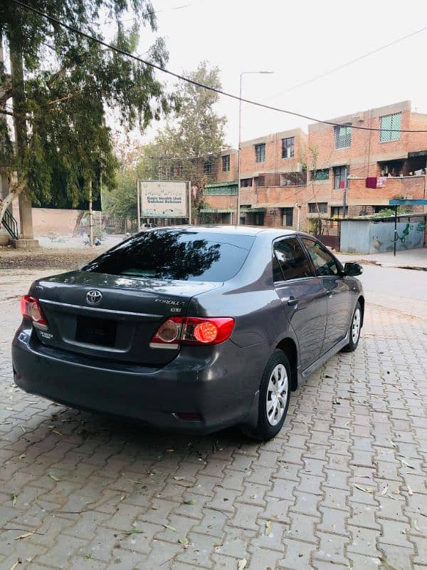 Toyota Corolla XLI 2013 3