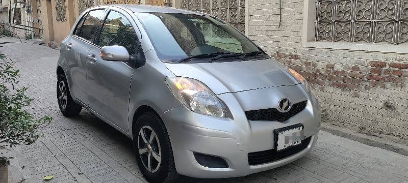 Toyota Vitz F 1.0 2008 model 2