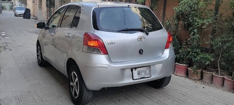 Toyota Vitz F 1.0 2008 model 5