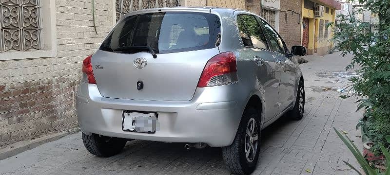 Toyota Vitz F 1.0 2008 model 6