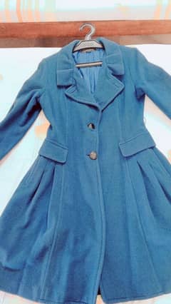 long coat ,neat n clean inner side new in condition minimum to used