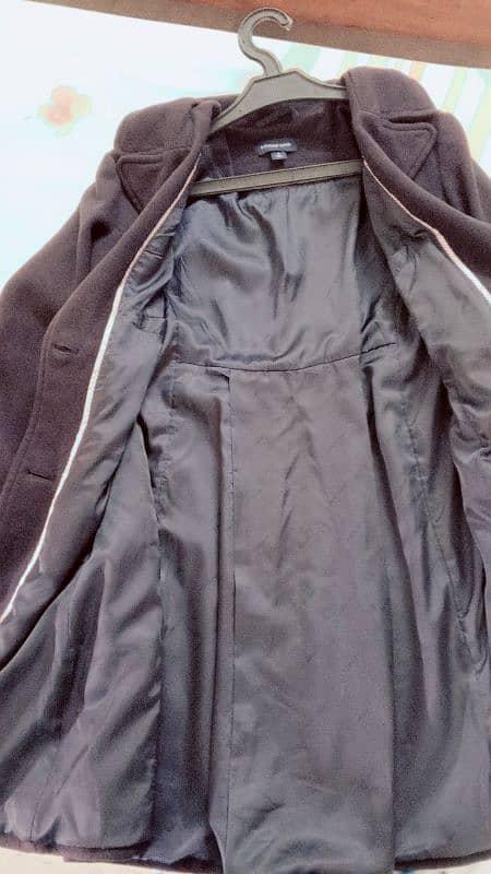 long coat ,neat n clean inner side new in condition minimum to used 3