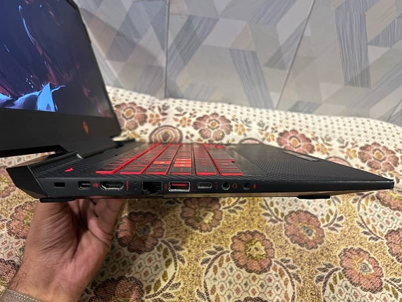 HP Omen Gaming laptop 4