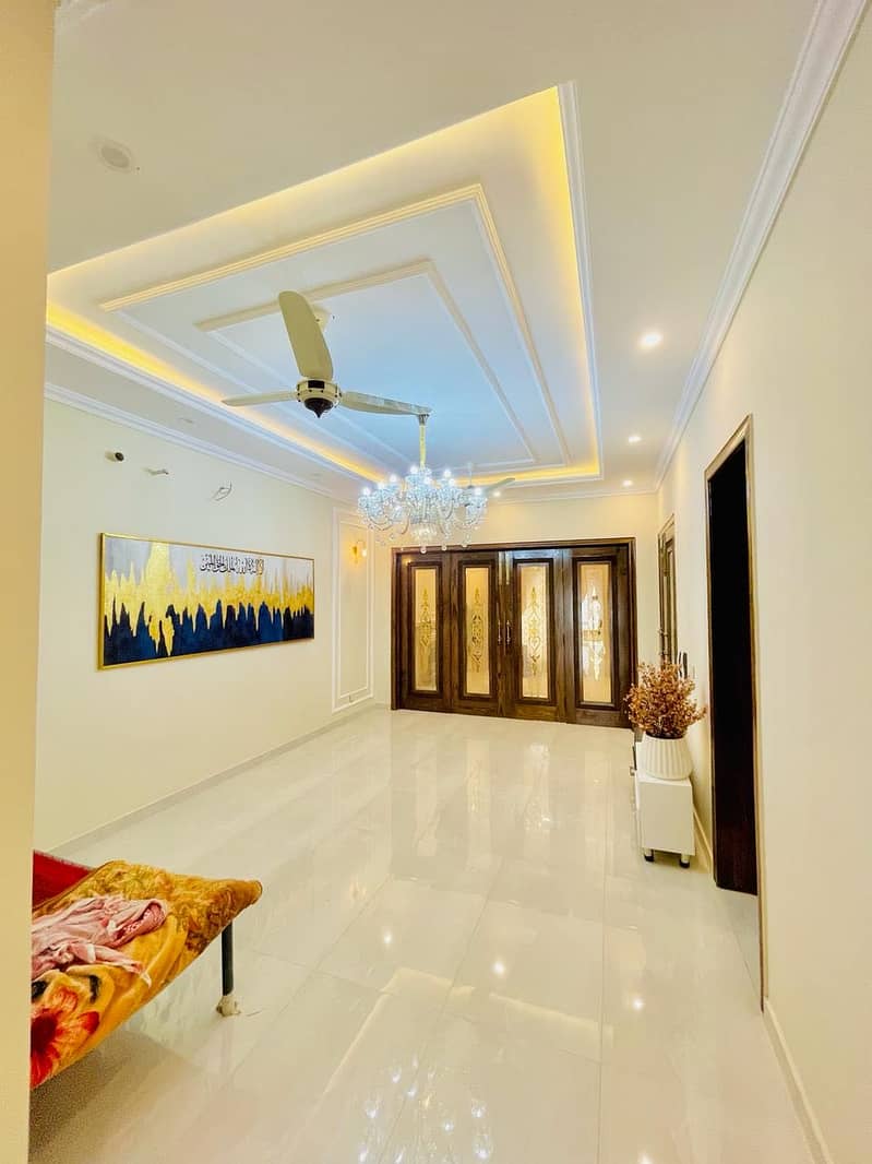 10 marla brand new spnaish house for sale in very hot location at paragon city Lahore near Airport 9