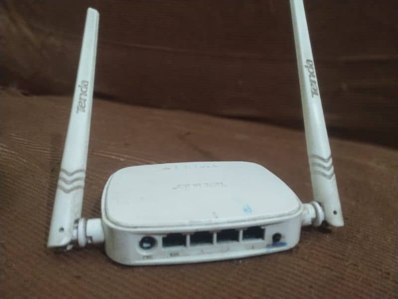 Tenda router N300 0