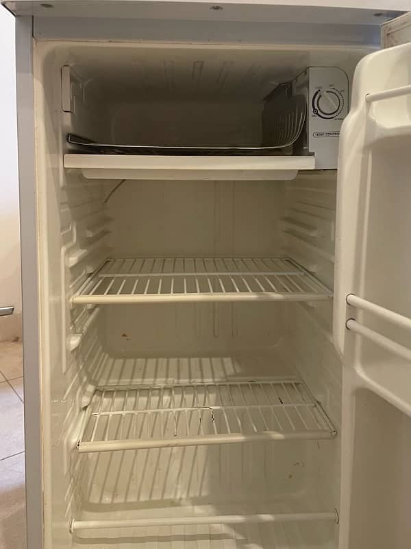 Samsung Room Fridge 1