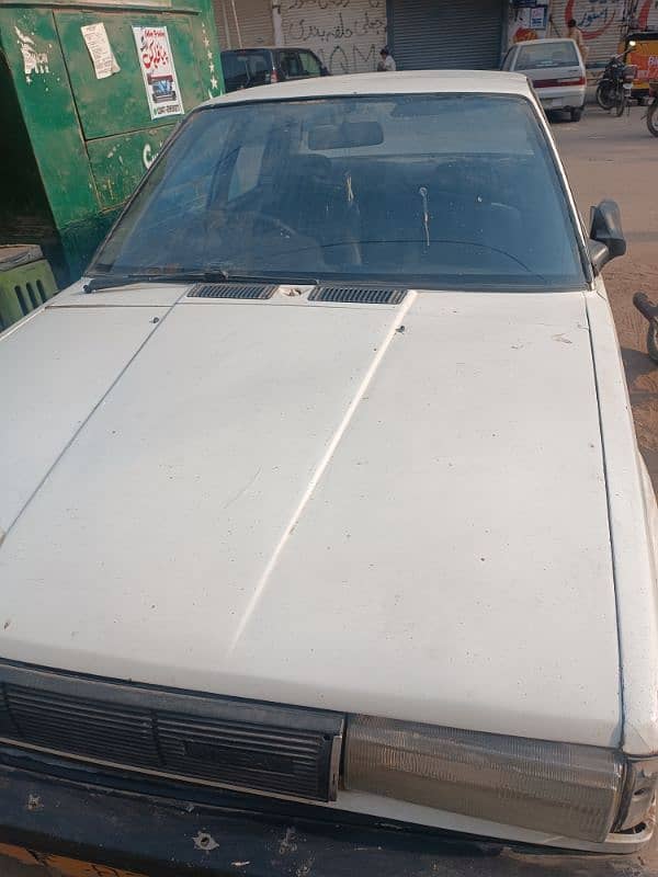 Nissan Sunny 1986 1