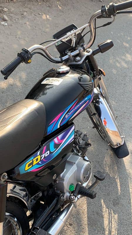 Honda CD 70 New 4