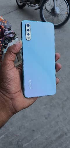 vivo s1 orijnal mobile (4.128)urjent sell