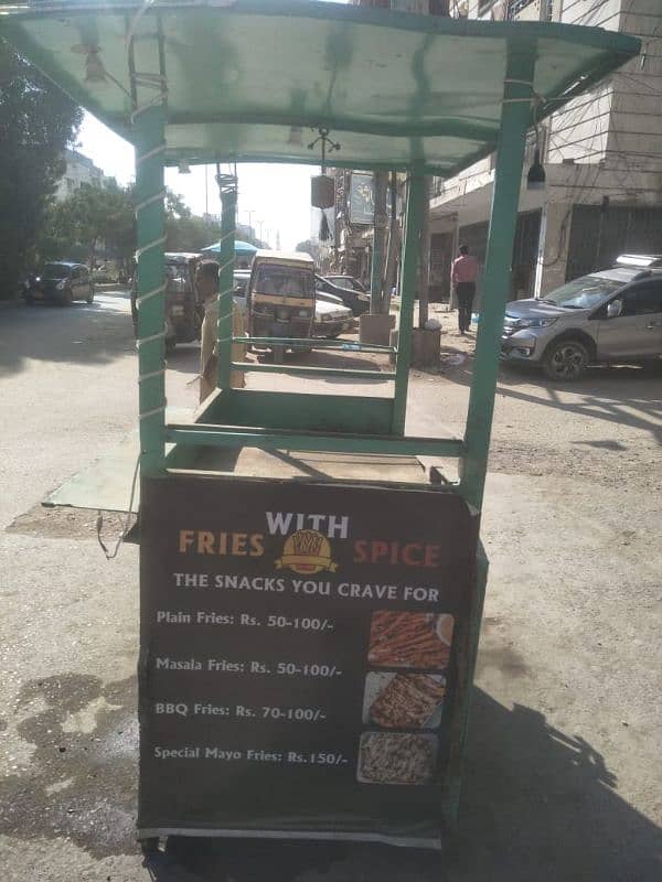 selling my fries cabin contact 03176352621 5