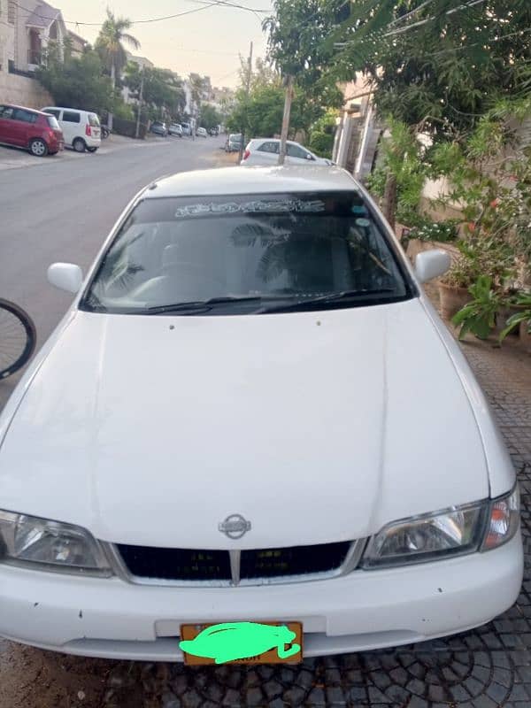 Nissan Sunny 2000 0