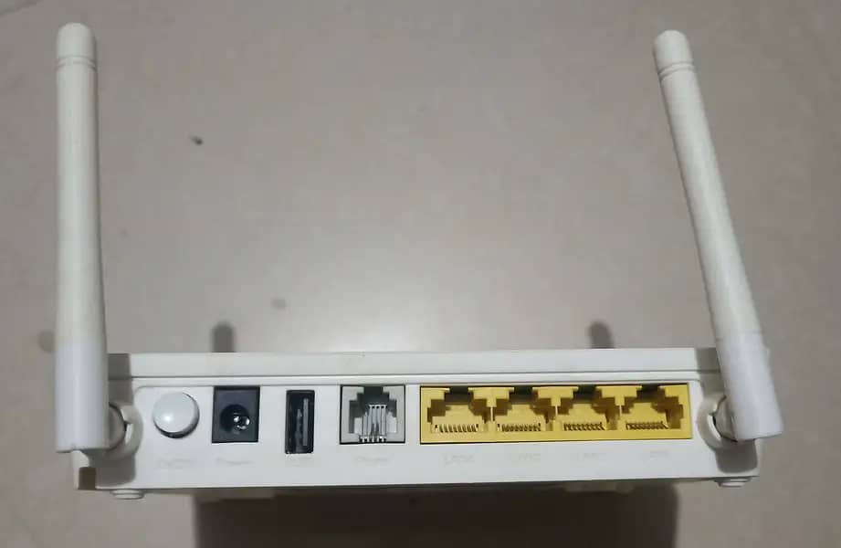 Huawei EchoLife HG8347R - Xpon Fiber Router 2