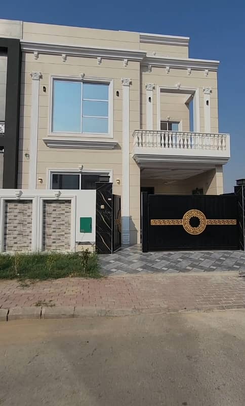 5 marla reasonable brand new Spanish House for sale in Sector F 4