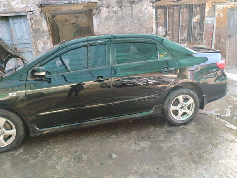 Toyota Corolla GLI 2012 4