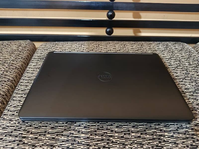 Dell 7450 Core i5 5th Generation (8/256) 6