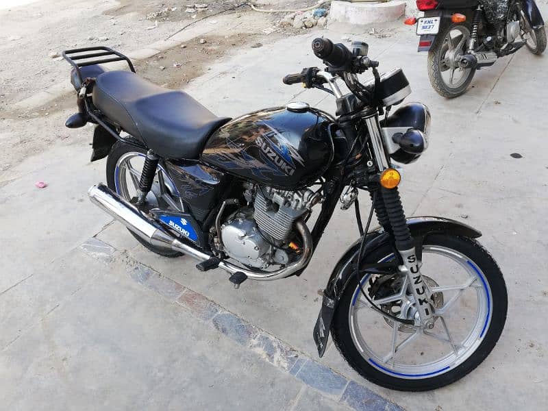 Suzuki GS 150 SE 2018 0