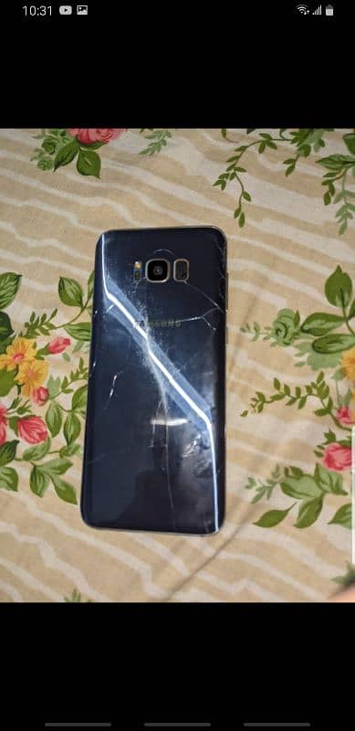 Samsung Galaxy s8 ha pta approved ha 4 64 light sa shad back break ha 1