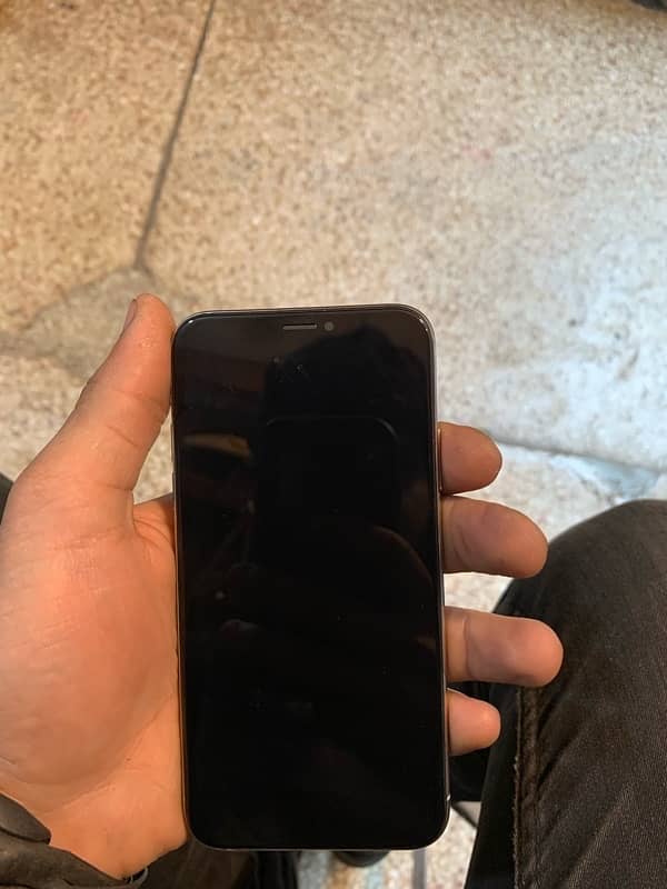 iphonex 64 with box 4