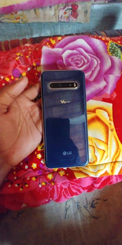 LG v60 condition 10/10 pta Approved with charger 5