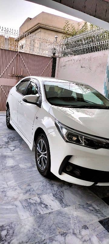 Toyota Corolla Altis 2018 1