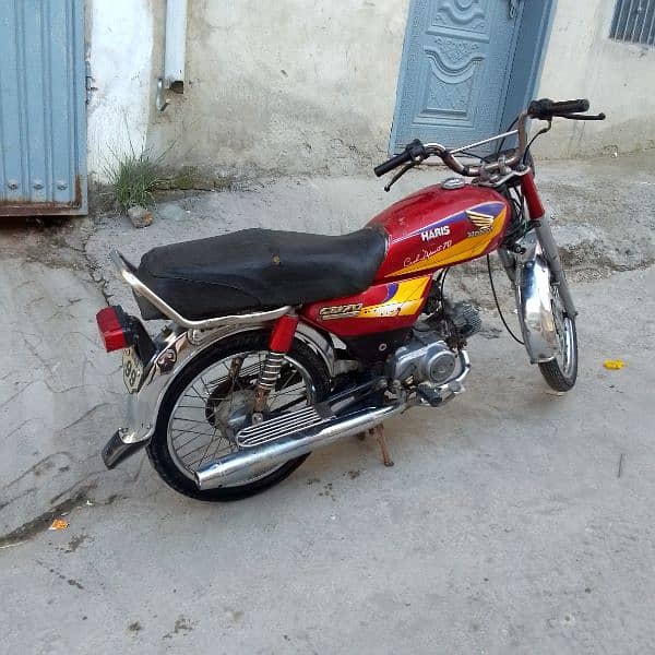 Honda CD 70 11