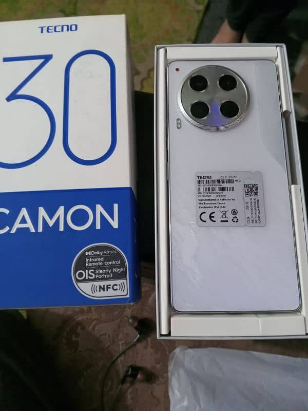 tecno cammon30 12+6gb ram 256gb rom 0