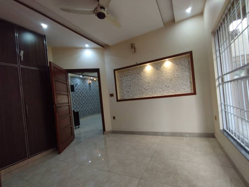 8 Marla Brand New House Available for sale in DHA 11 phase 1 24