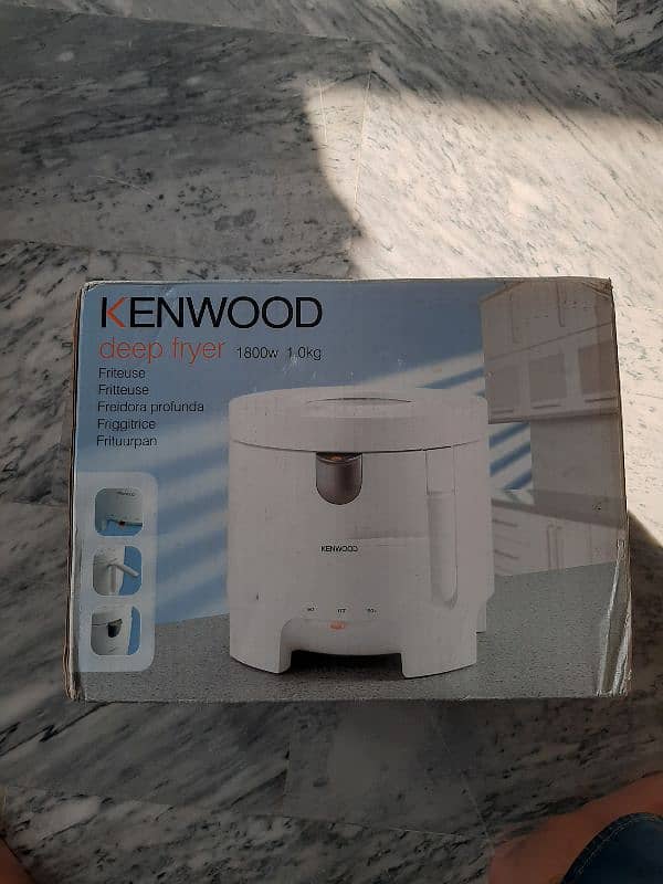 Kenwood Deep Fryer DF320 8