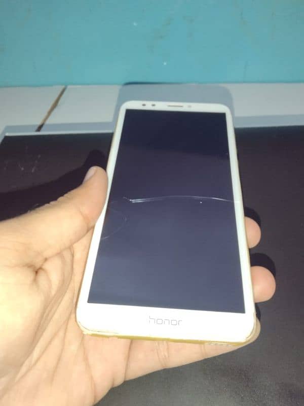 Honor 7c 3