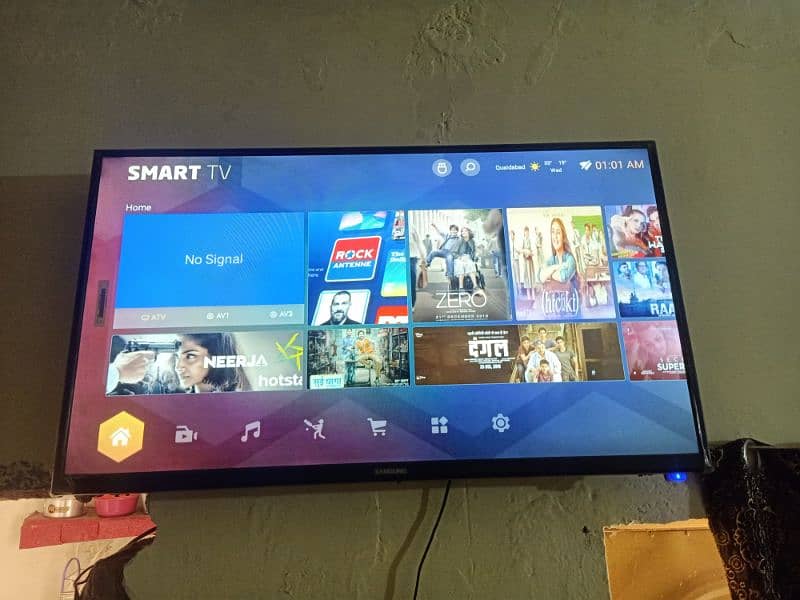 LED SMART 44" 2