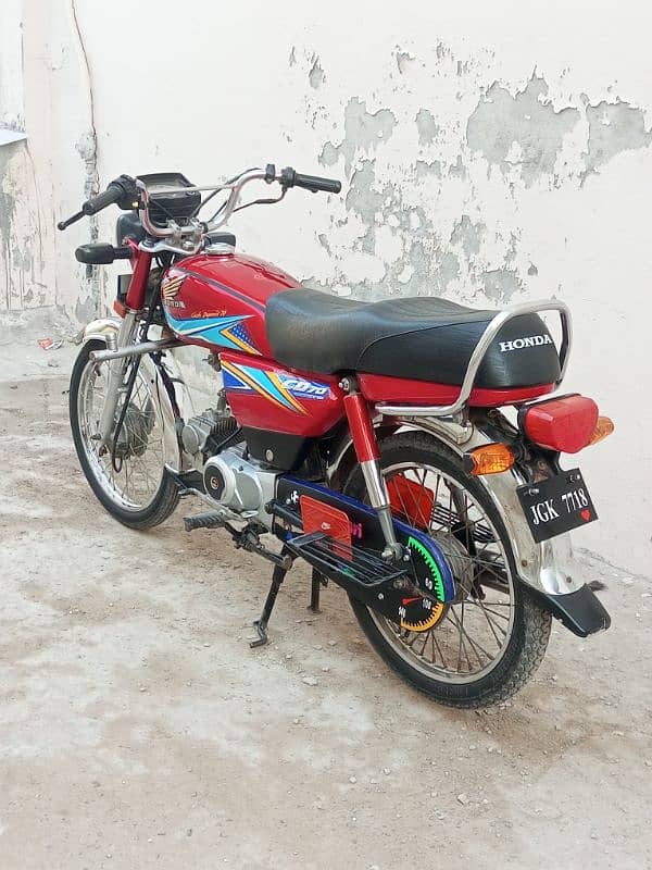 Honda 70 2019.03168026392. 03059364797 2