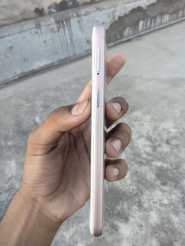 oppo a57 dual sim pta 4/64 3