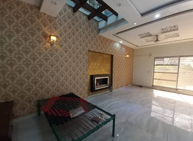 6 Marla Corner Full House For Rent In DHA Phase 3,Block XX, Lahore. 4