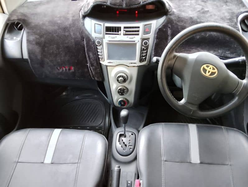 Toyota Vitz 2005 Registered 2006 8